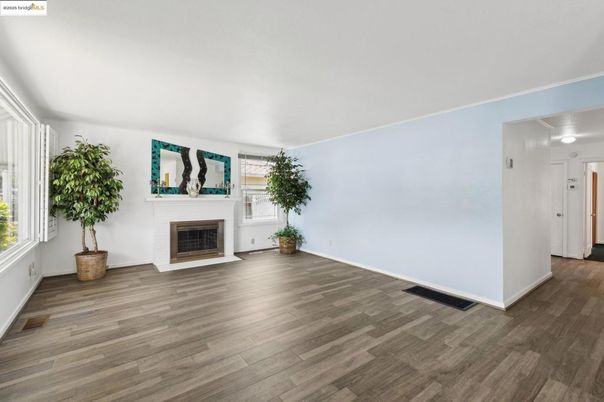 Empty room, Fireplace, Interior, Wood Texture Flooring