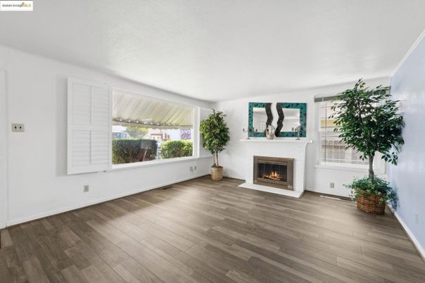 Empty room, Fireplace, Interior, Wood Texture Flooring