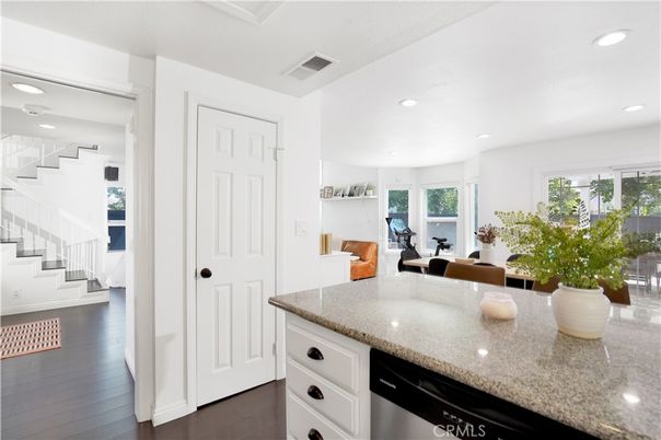 Dining room, Interior, Kitchen, Recessed Lighting, Wood Texture Flooring