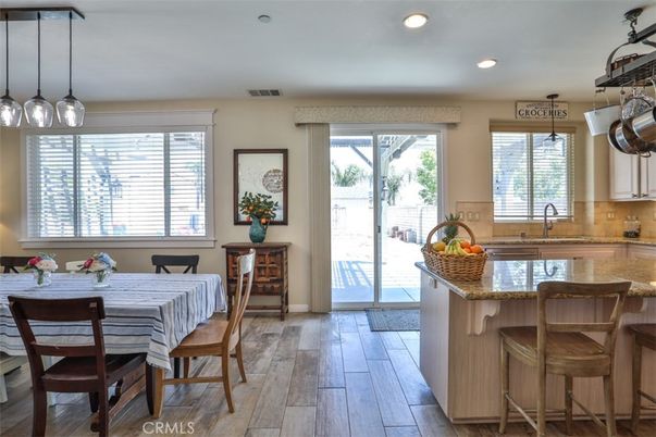 Dining room, Interior, Kitchen, Pendant Lights, Recessed Lighting, Wood Texture Flooring