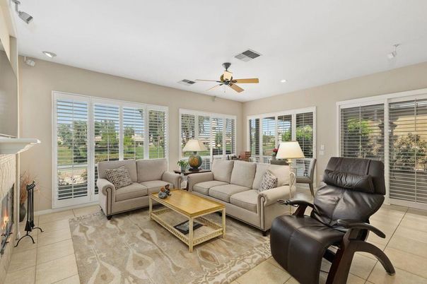 Fireplace, Interior, Living room, Recessed Lighting