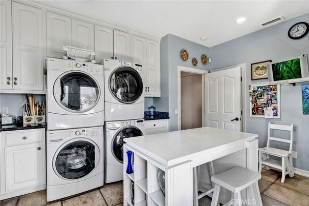 Interior, Recessed Lighting, Washer