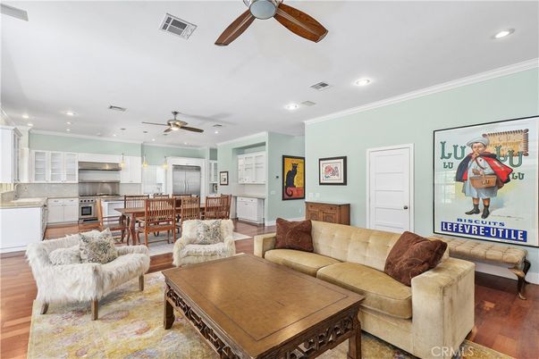 Dining room, Interior, Kitchen, Living room, Pendant Lights, Recessed Lighting, Stainless Steel Appliances, Wood Texture Flooring
