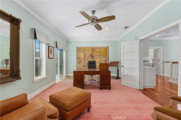 Home Office, Interior, Recessed Lighting, Wood Texture Flooring