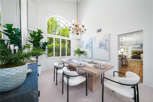 Chandelier, Dining room, Interior, Recessed Lighting