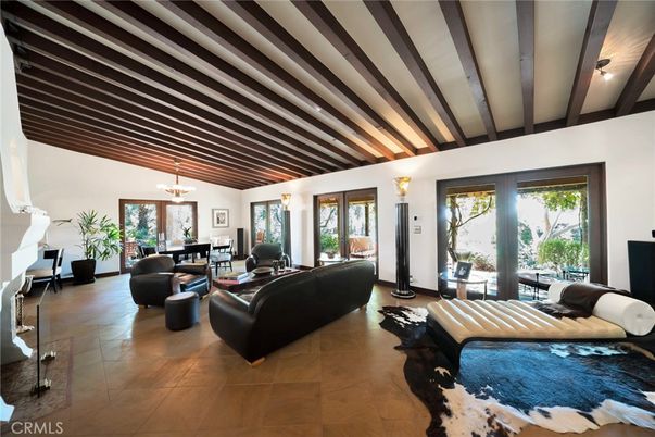 Dining room, Interior, Living room, Pendant Lights, Wooden Beams