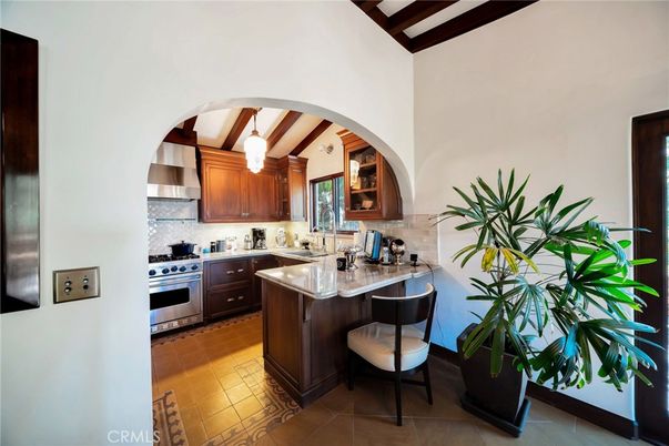 Interior, Kitchen, Pendant Lights, Stainless Steel Appliances