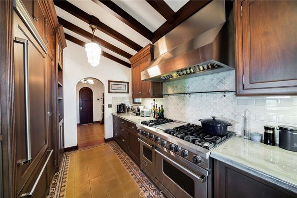 Interior, Kitchen, Pendant Lights, Stainless Steel Appliances, Wooden Beams, Wood Texture Flooring