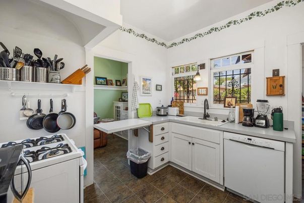 Interior, Kitchen