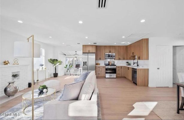 Dining room, Interior, Kitchen, Living room, Recessed Lighting, Stainless Steel Appliances, Wood Texture Flooring