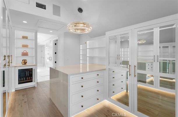 Chandelier, Interior, Pendant Lights, Recessed Lighting, Walk-in Closets, Wood Texture Flooring