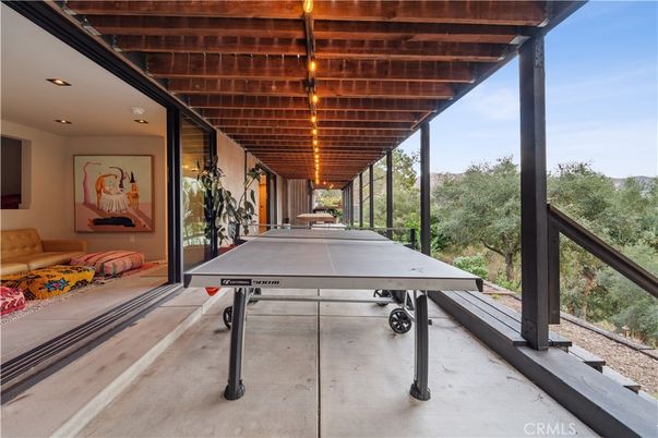 Game Room, Interior, Wooden Beams