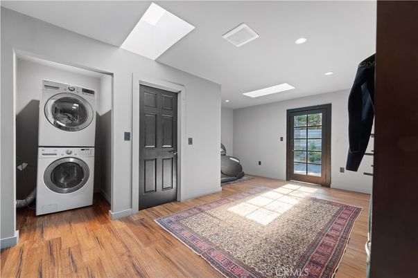 Interior, Recessed Lighting, Utility Closets, Washer, Wood Texture Flooring