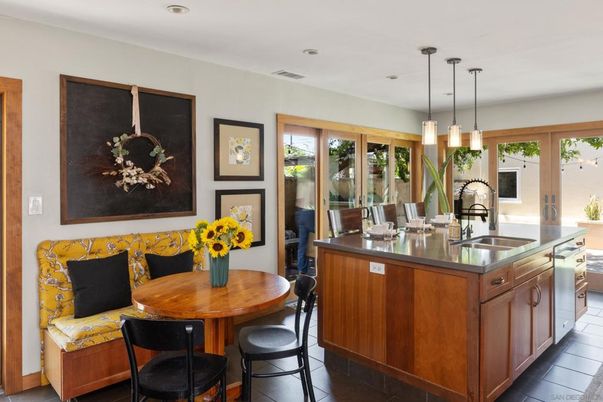 Dining room, Interior, Kitchen, Pendant Lights, Recessed Lighting