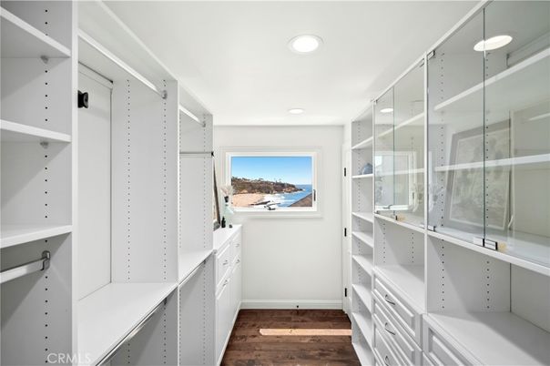 Interior, Recessed Lighting, Walk-in Closets, Water, Wood Texture Flooring