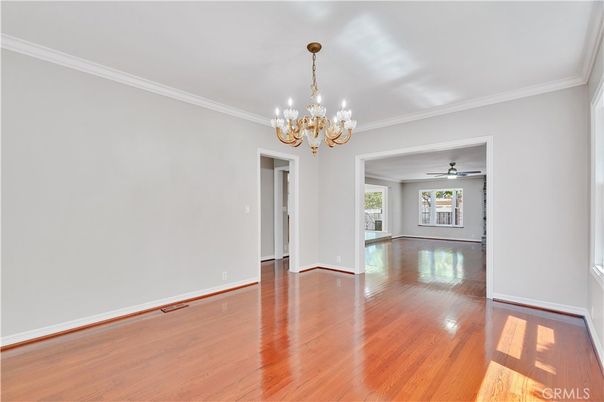 Chandelier, Empty room, Interior, Wood Texture Flooring