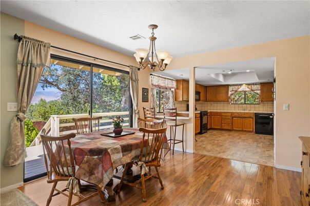 Chandelier, Dining room, Interior, Kitchen, Recessed Lighting, Wood Texture Flooring