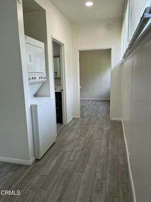 Interior, Recessed Lighting, Utility Closets, Washer, Wood Texture Flooring