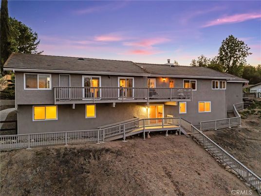 Exterior, Facade, Raised Ranch