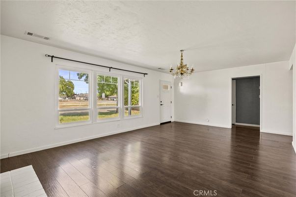 Chandelier, Empty room, Interior, Wood Texture Flooring