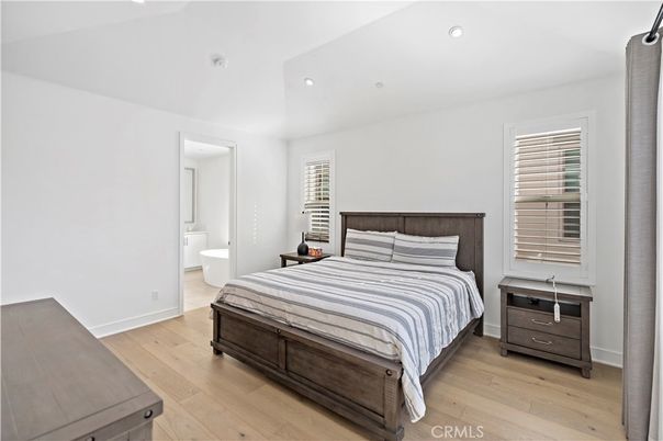 Bathroom, Bedroom, Interior, Recessed Lighting, Wood Texture Flooring