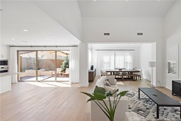 Dining room, Interior, Living room, Recessed Lighting, Wood Texture Flooring
