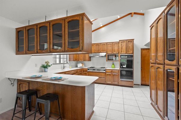 Interior, Kitchen, Stainless Steel Appliances