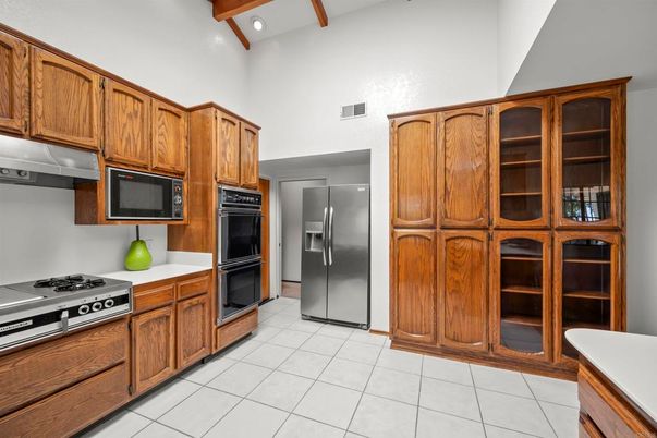 Interior, Kitchen, Stainless Steel Appliances