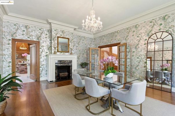 Chandelier, Dining room, Fireplace, Interior, Wood Texture Flooring