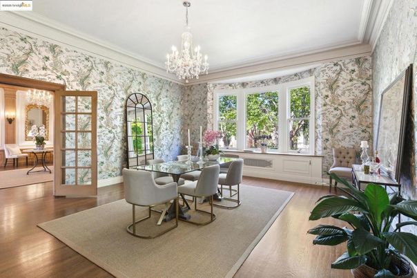 Chandelier, Dining room, Interior, Wood Texture Flooring