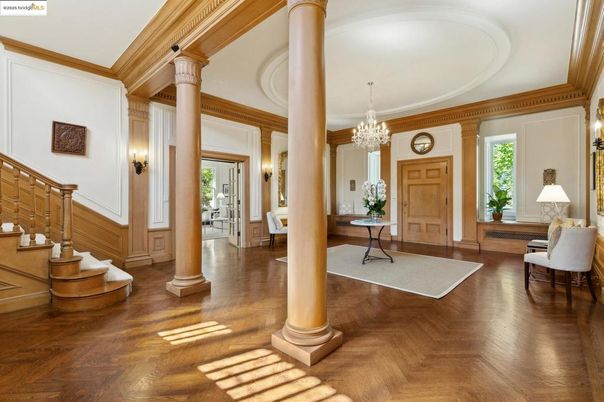 Chandelier, Interior, Wood Texture Flooring