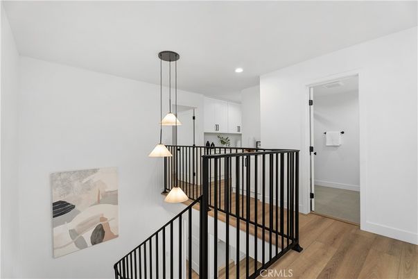 Interior, Pendant Lights, Recessed Lighting, Wood Texture Flooring