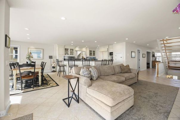 Dining room, Interior, Kitchen, Living room, Recessed Lighting