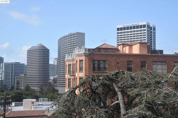 Exterior, Facade, Brick Facade, Highrise