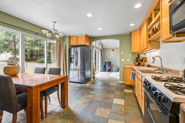 Dining room, Interior, Kitchen, Recessed Lighting