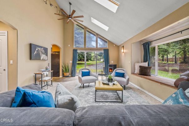 Fireplace, Interior, Living room