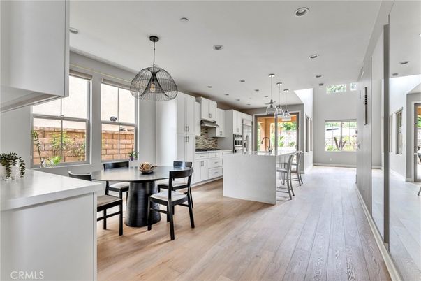Dining room, Interior, Kitchen, Pendant Lights, Recessed Lighting, Wood Texture Flooring