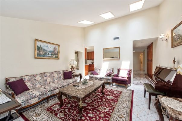 Interior, Living room, Piano, Recessed Lighting