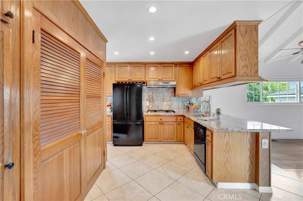 Interior, Kitchen, Recessed Lighting