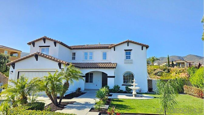 Attached, Exterior, Facade, Spanish Mediterranean