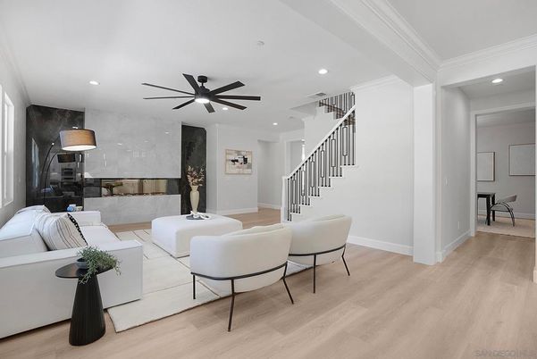 Interior, Living room, Pendant Lights, Recessed Lighting, Wood Texture Flooring