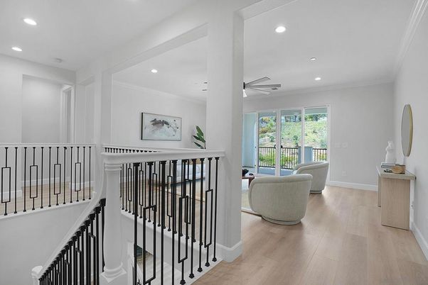 Interior, Recessed Lighting, Wood Texture Flooring