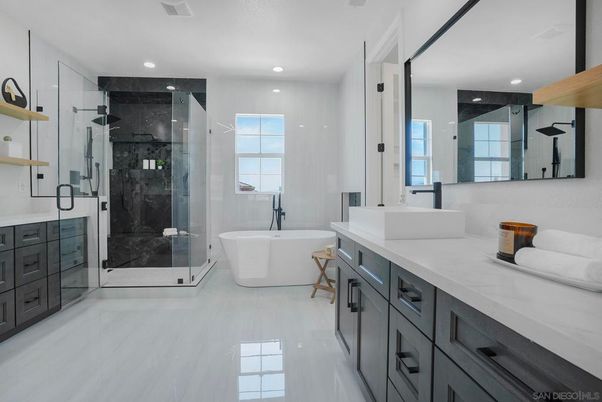 Bathroom, Dual Sink Vanities, Free Standing Baths, Glass Shower, Interior, Recessed Lighting