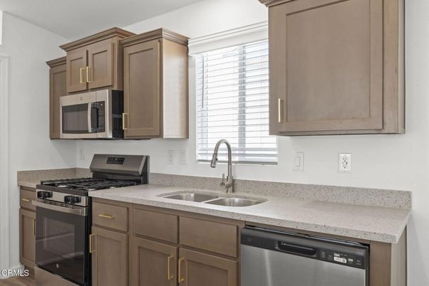 Interior, Kitchen, Stainless Steel Appliances