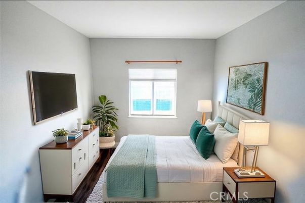 Bedroom, Interior, Water
