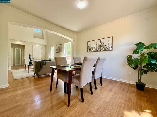 Dining room, Interior, Living room, Recessed Lighting, Wood Texture Flooring