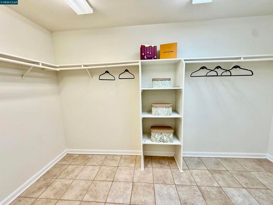 Interior, Walk-in Closets