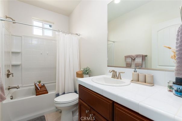 Bathroom, Interior, Recessed Lighting, Tile Countertops
