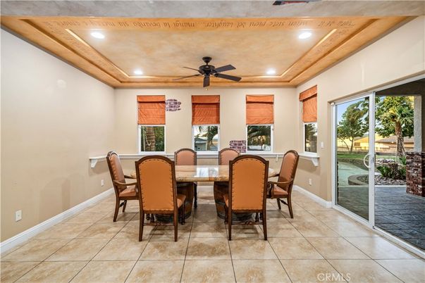Dining room, Interior, Recessed Lighting
