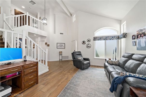 Interior, Pendant Lights, Recessed Lighting, Wood Texture Flooring
